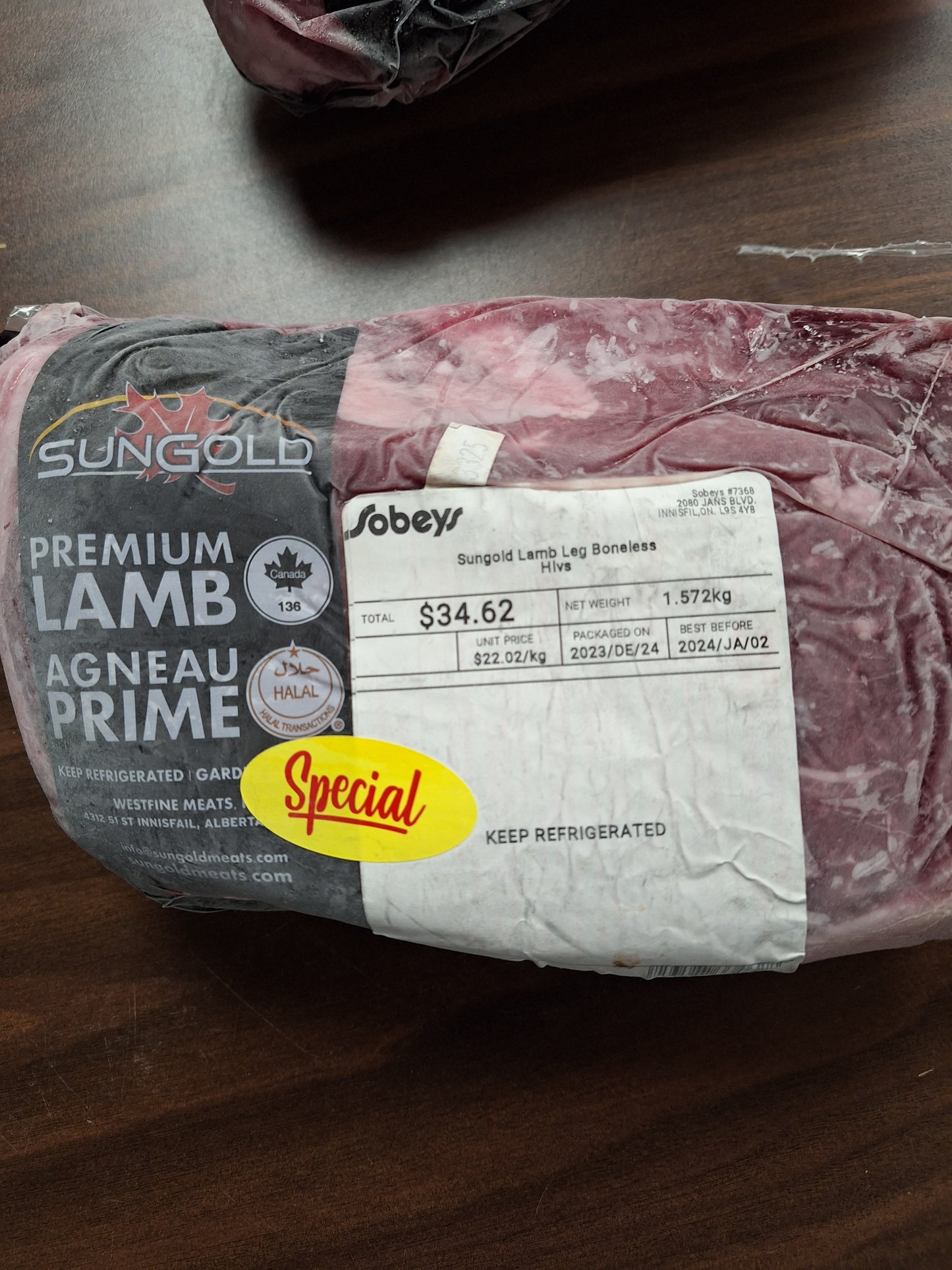 Lamb boneless leg