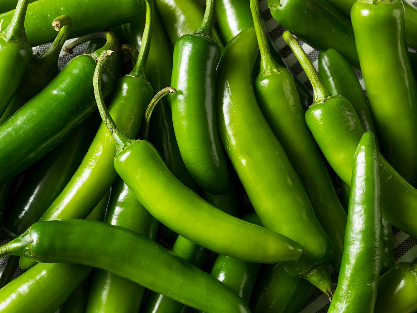 Serrano hot peppers x 10