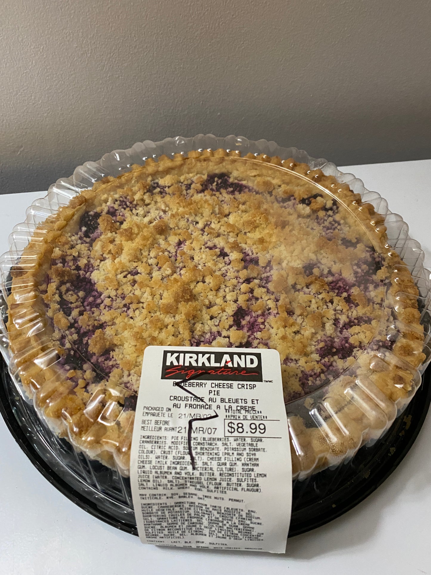 Blueberry Cheese Crisp Pie