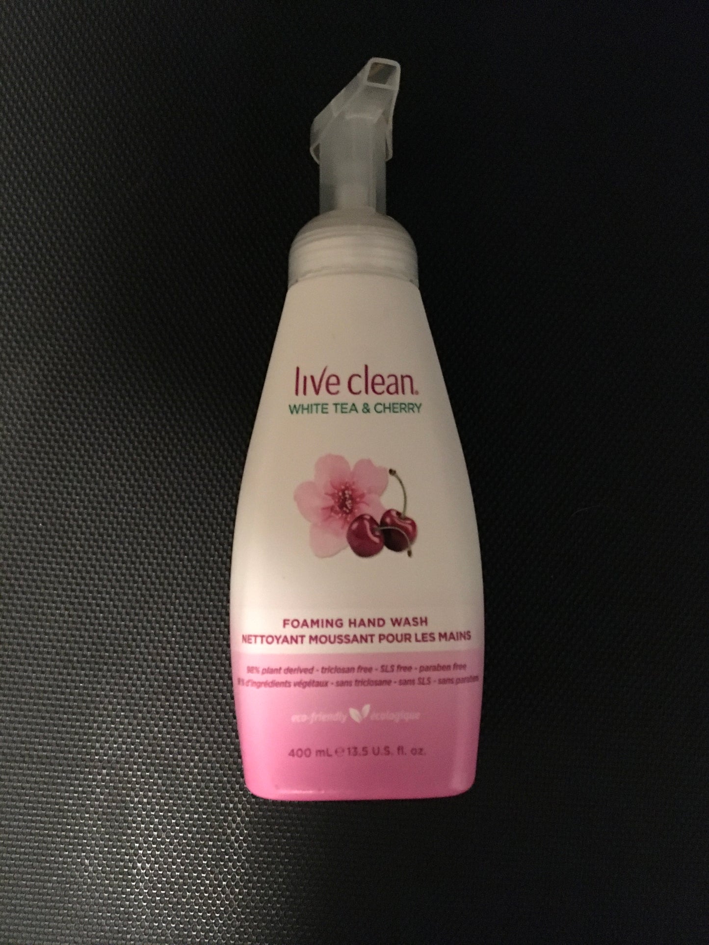 Live clean White Tea & Cherry Foaming Hand Wash