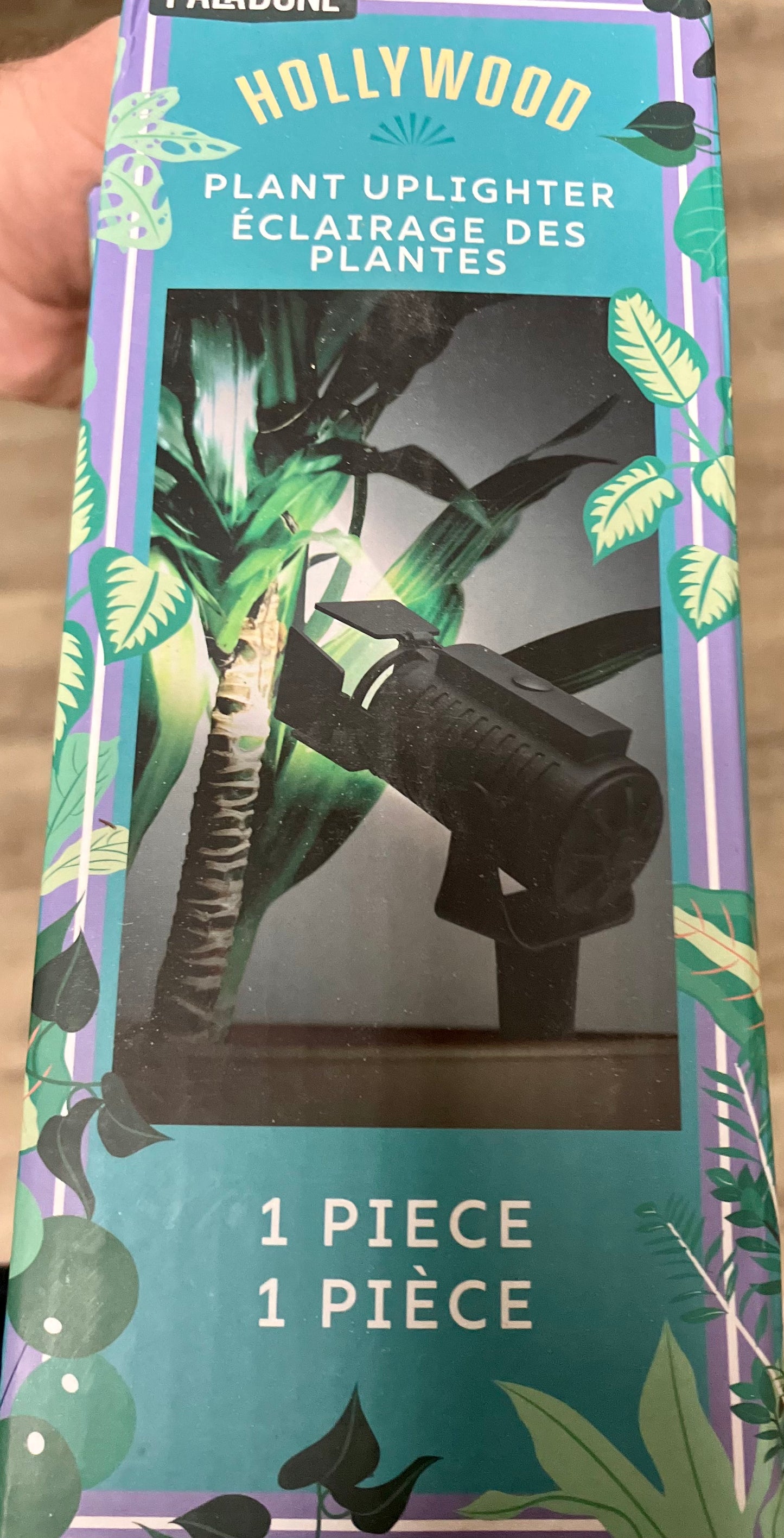 Hollywood plant uplifter
