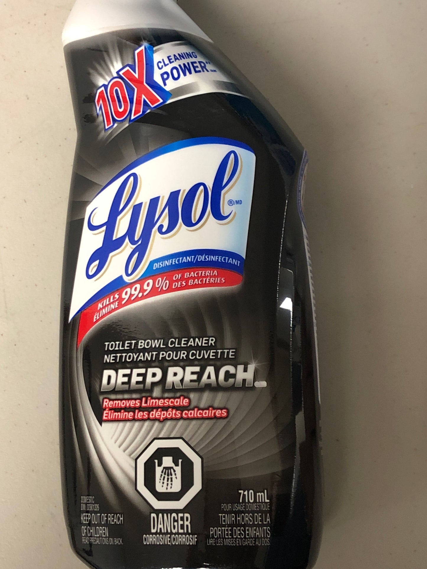 Toilet cleaner