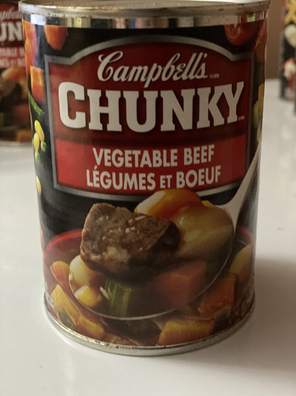 Can of Campbells Chunky Vegetable Beef Soup